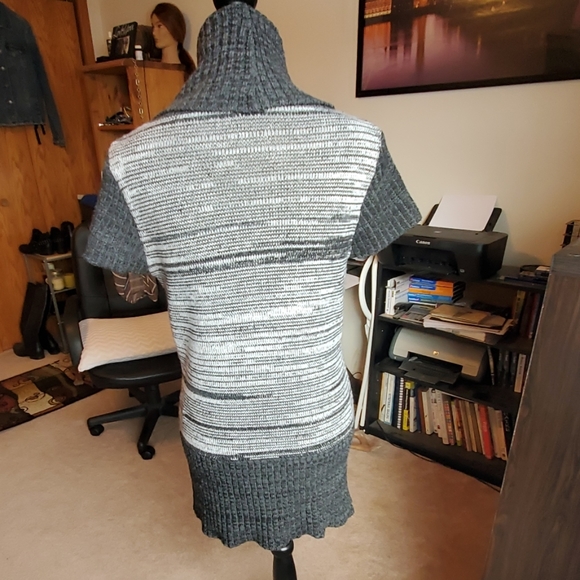 M Street size Medium color block tunic sweater - Picture 4 of 8